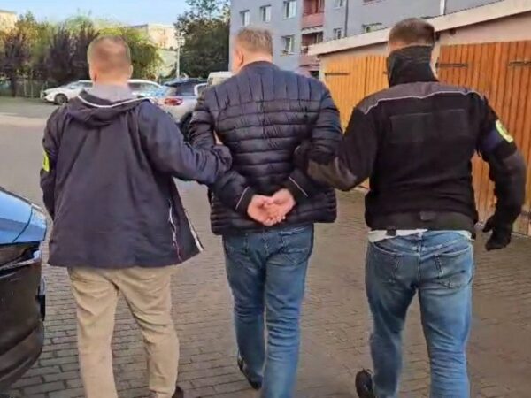 Новини світу - У Польщі затримали чоловіка, який надсилав порно українським дітям