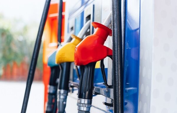 Новини світу - У РФ на мережах АЗС Медведчука виник дефіцит бензину