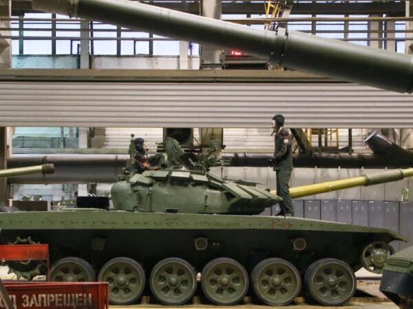 Новини світу - У РФ обвалюється виробництво ВПК