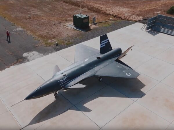 Новини світу - У Туреччині показали випробування безпілотного винищувачв Kızılelma