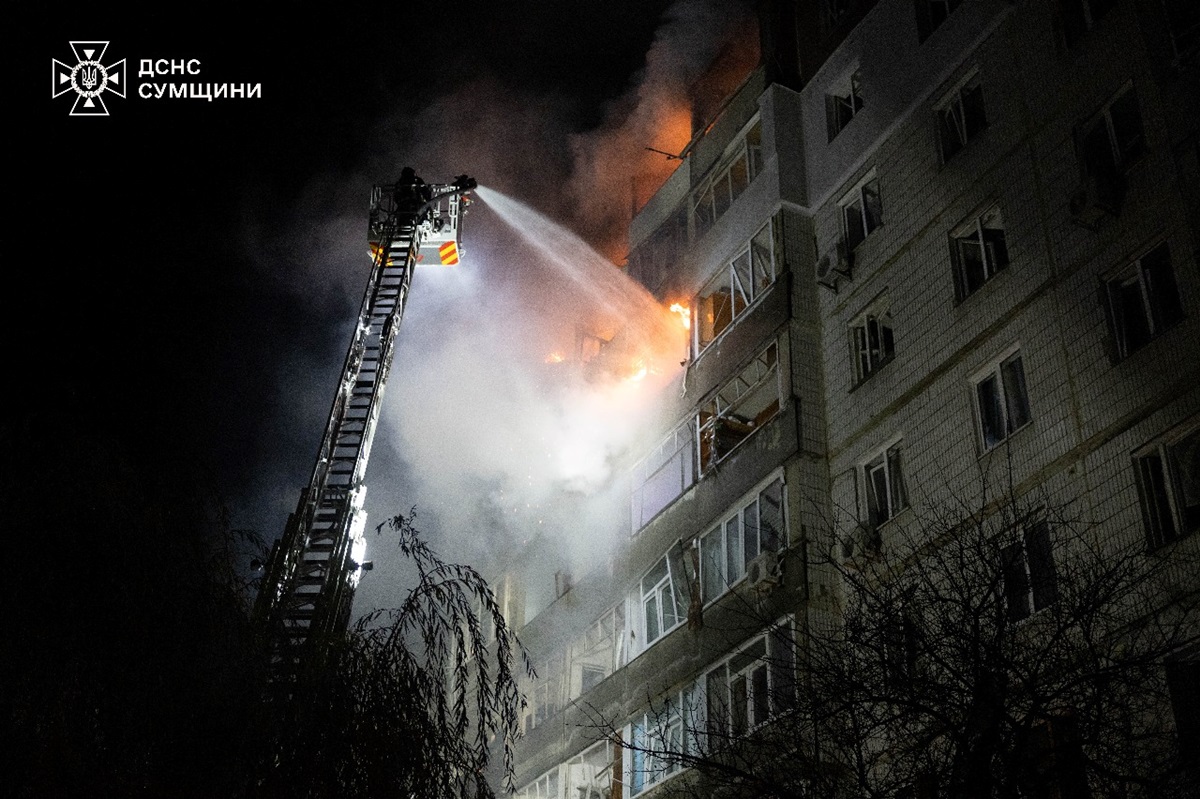 Новини України - Удар по Сумах: 11 постраждалих, серед них 4 дітей