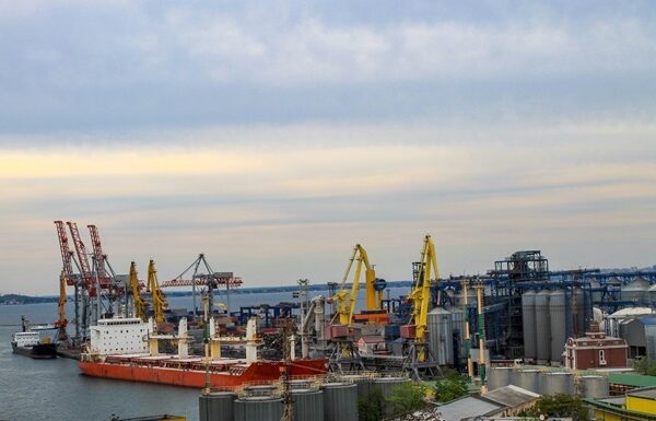 Новини бізнесу - Українські порти встановили новий рекорд контейнерообігу