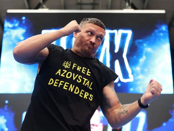 Новини спорту - Усику пропонують провести бій на голих кулаках