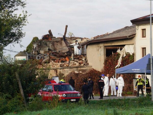 Новини світу - В Італії троє копів загинули внаслідок вибуху під час виселення родини