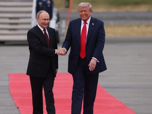 Новини світу - В США не облишили надії на зустріч Трампа і Путіна