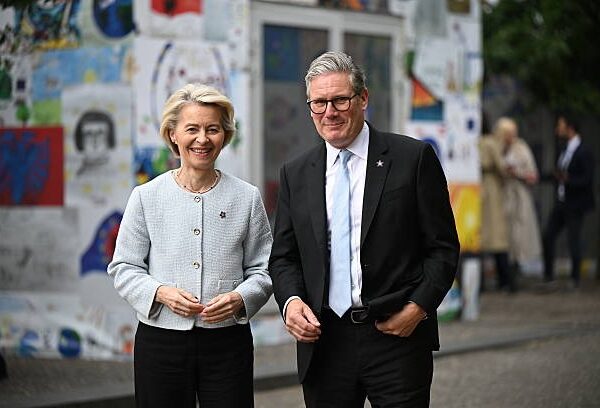 Новини світу - В ЄС підтримали санкції США проти нафтових гігантів