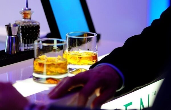 Технології - Вчені виявили ділянку мозку, яка утримує алкоголіків у залежності