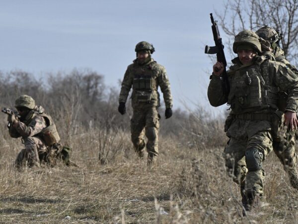 Новини України - ВМС показали знищення складу БК росіян в районі Кінбурнської коси