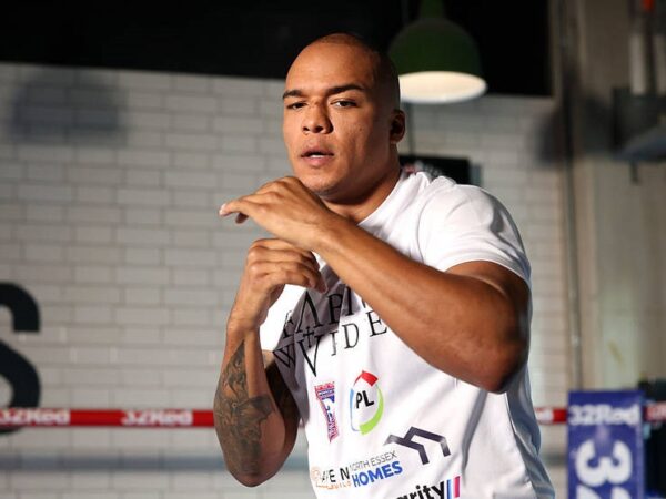 Новини спорту - Вордлі хоче здобути перемогу над Паркером, аби мати зустріч з Усиком