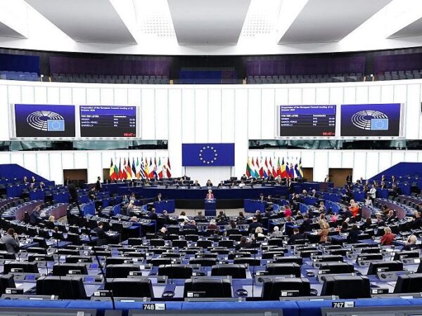 Новини світу - ЄС ухвалив 19-й пакет санкцій проти Росії - ЗМІ