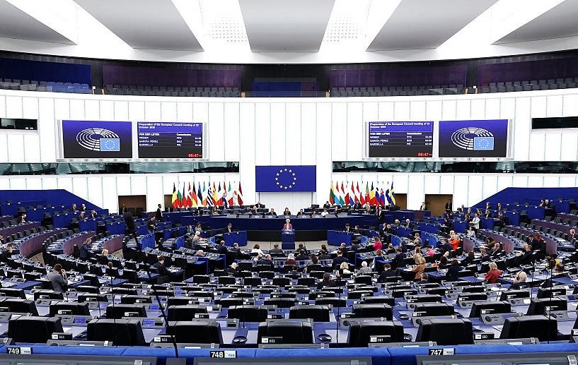 Новини світу - ЄС ухвалив 19-й пакет санкцій проти Росії - ЗМІ