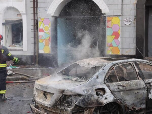 Новини світу - З'явилося відео удару Росії по дитсадку в Харкові