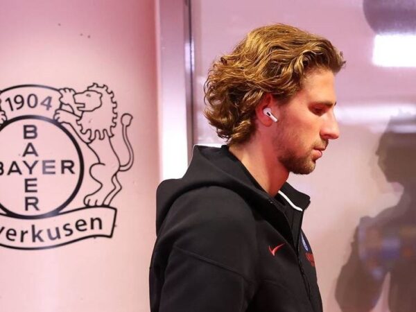 Новини спорту - Забарний - проти Баєра, Трубін і Судаков - проти Ньюкасла