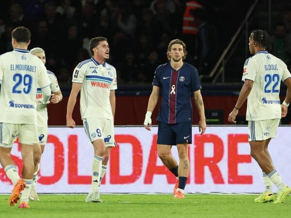 Новини спорту - Забарний став найкращим за кількістю асистів у матчі ПСЖ проти Страсбурга