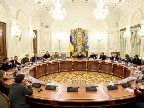Новини України - Зеленський і бізнес обговорили відкриття експортних платформ зброї