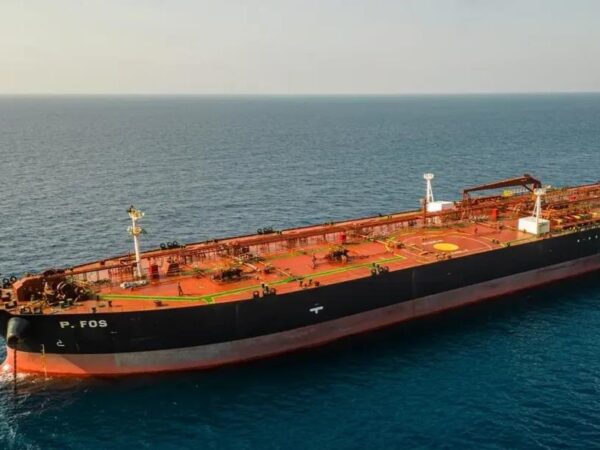 Новини світу - ЗМІ дізналися деталі про затриманий у Франції "тіньовий" танкер РФ