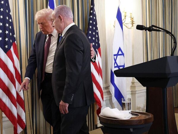 Новини світу - ЗМІ повідомили про "напружену" розмову Трампа з Нетаньягу