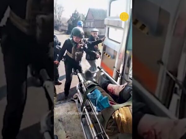 Підтримайте петицію про присвоєння Бахмуту звання “Місто-герой України”.