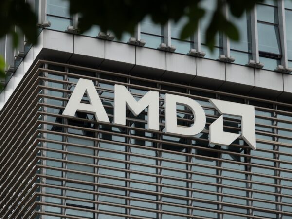 Новини бізнесу - AMD захопила більше третини ринку настільних процесорів, Intel здає позиції