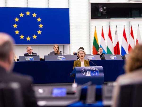 Новини України - Армія та діти. Ідеї ЄС щодо миру в Україні