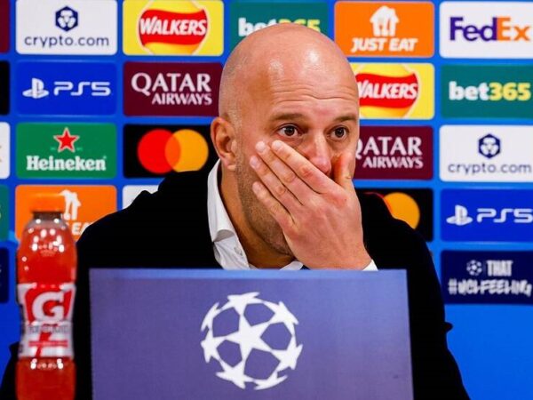 Новини спорту - Арне Слот залишиться на чолі англійського Ліверпуля