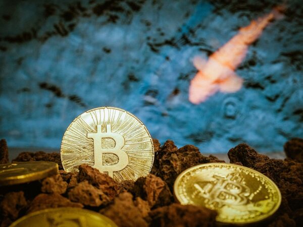Новини бізнесу - Bitcoin обвалився нижче $95 000