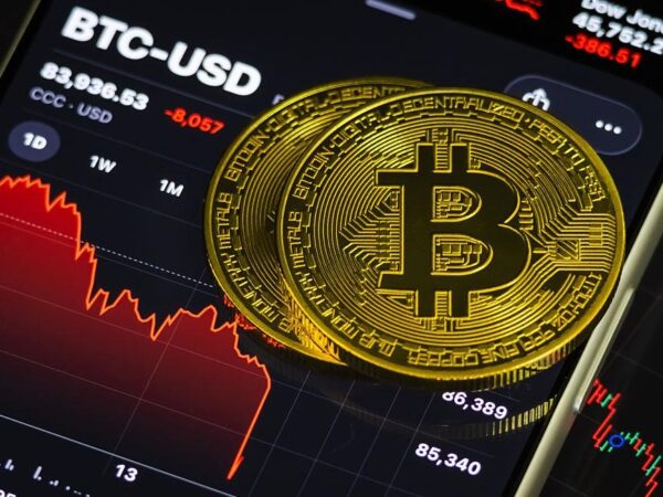 Новини бізнесу - Біткоїн має найгірші місячні показники з 2022 року