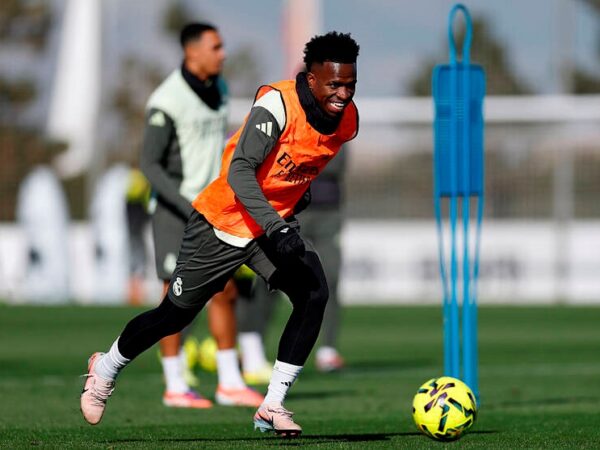 Новини спорту - Бразильський лідер Реала майже погодив нову угоду з клубом