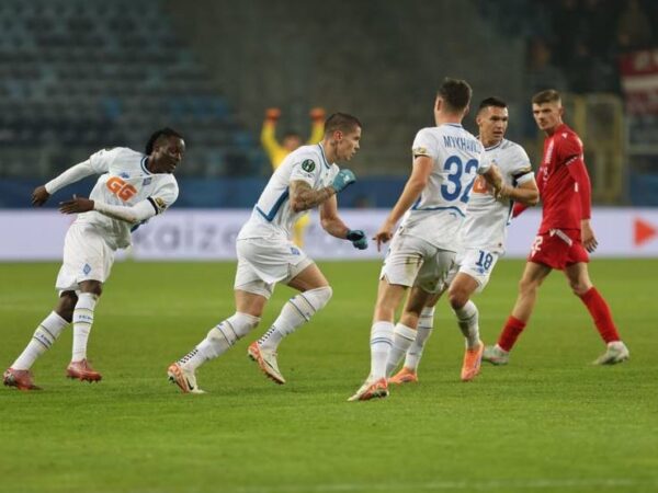 Новини спорту - Динамо влаштувало гольове шоу в матчі зі Зрінські