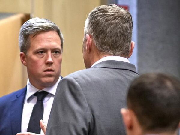 Новини політики - Дрісколл під час візиту в Київ лякав Україну "програшем" - ЗМІ