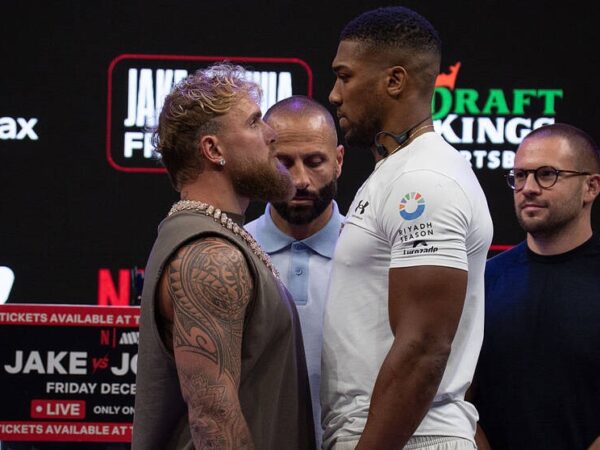 Новини спорту - Джошуа і Пол зустрілися поглядами перед боєм