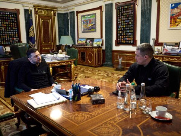 Новини України - Федоров доповів Зеленському про розширення цифрових сервісів