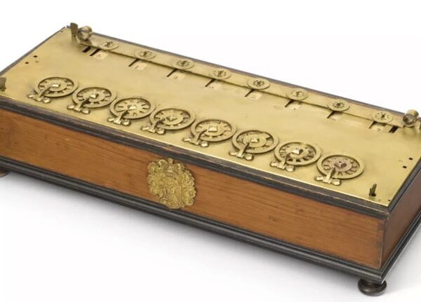 Новини світу - Франція зупинила продаж унікального калькулятора Паскаля