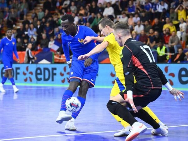 Новини спорту - Футзал: українці здобули перемогу над Францією в товариському матчі