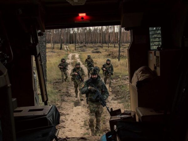 Новини України - Генштаб заявив про активні бої на п'яти напрямках