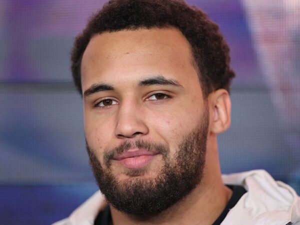 Новини спорту - Ітаума вважає, що Усик відмовиться від титулів через страх перед поєдинком