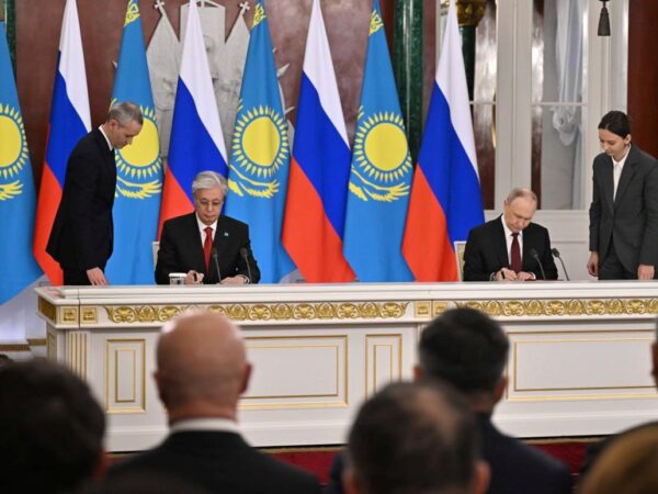 Новини світу - Казахстан підписав стратегічне партнерство з РФ