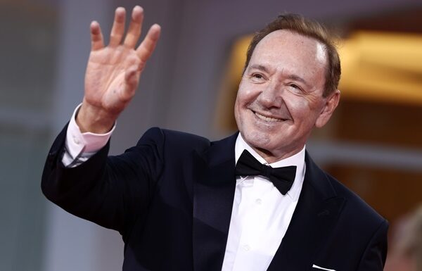 Новини культури - Кевін Спейсі знову постане перед судом у Лондоні