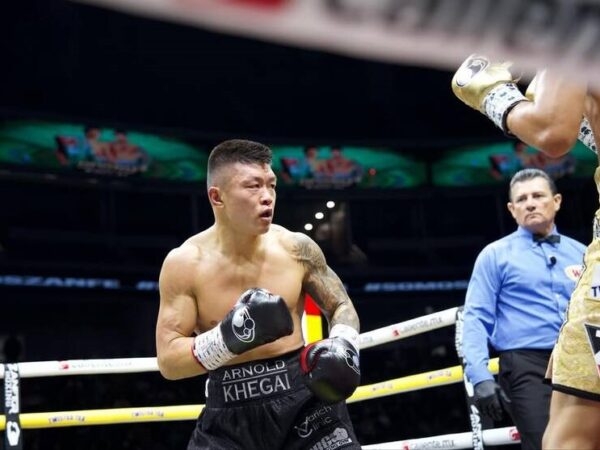 Новини спорту - Хегай оголосив, що переніс операцію на оці, а його суперник підтримав його