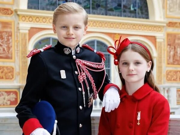 Новини культури - Князівська родина Монако опублікувала нові портрети Жака та Габріелли