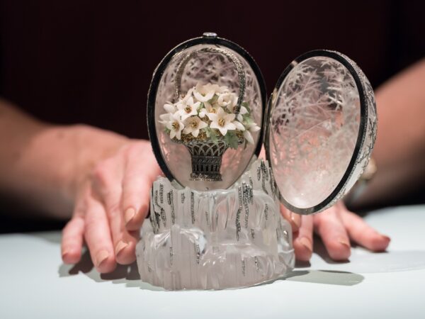 Новини світу - Легендарне Зимове яйце Фаберже знову виставляють на аукціон