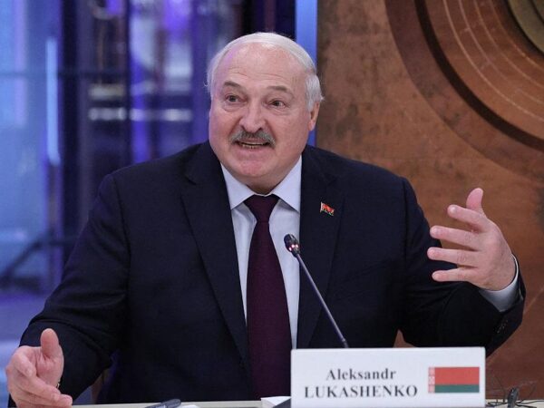 Новини України - Лукашенко помилував 31 українця