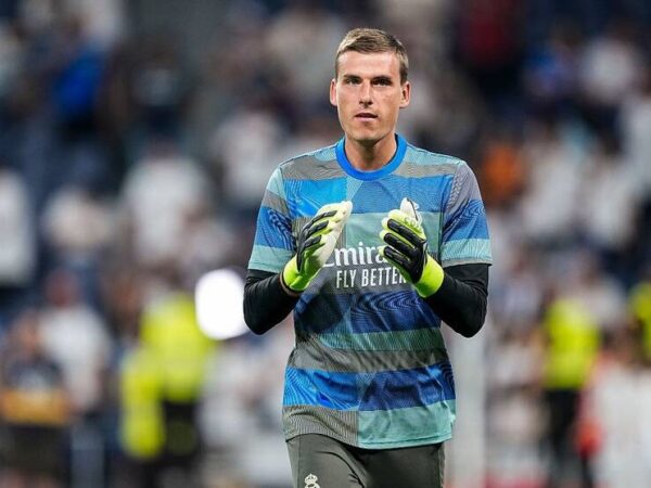 Новини спорту - Лунін став цікавим для Мілана як заміна основному воротарю