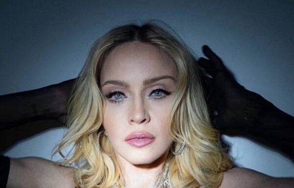 Новини культури - Мадонна з гумором відреагувала на чутки про заручини з молодим бойфрендом