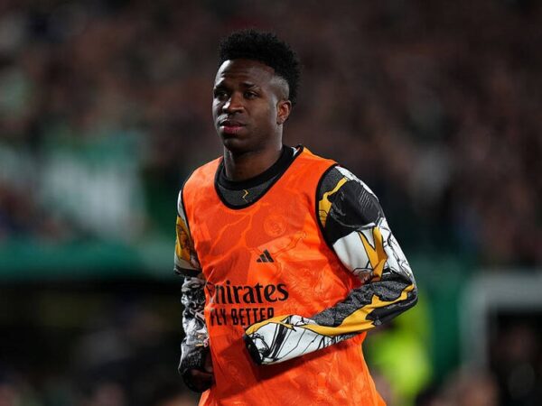 Новини спорту - Манчестер Юнайтед націлився на зірку мадридського Реала