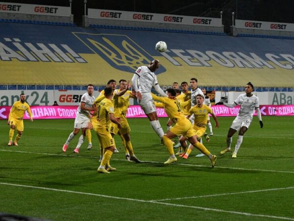 Новини спорту - Матч Заря - Олександрія завершив тур результативною нічиєю