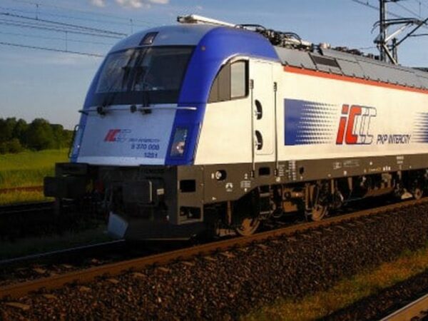 Новини світу - Можлива диверсія: у Польщі пошкоджено залізничну ділянку