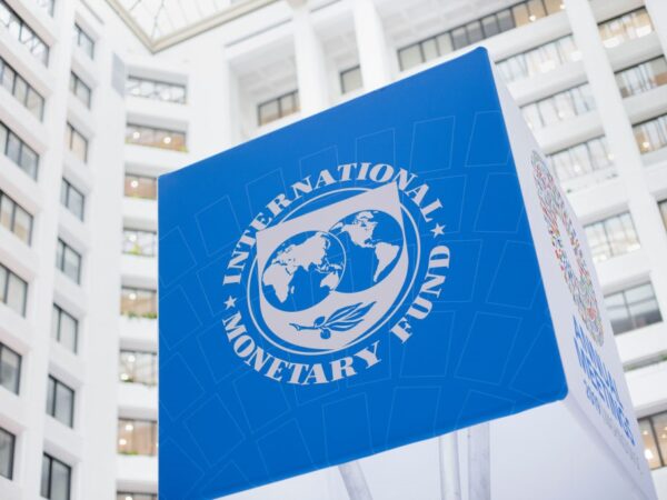 Новини бізнесу - МВФ змушує Україну провести непопулярні податкові реформи - ЗМІ