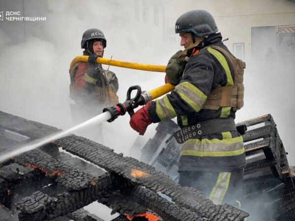 Новини України - На Чернігівщині через удари РФ спалахнули пожежі