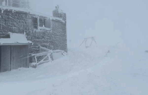 Новини України - На горі Піп Іван 12⁰ морозу